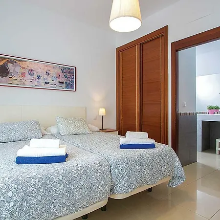 Playa Blanca Sleeps 6 Air Con Wifi Villa Playa Blanca (Lanzarote)